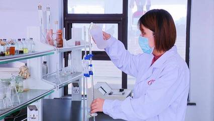 以十九届六中全会精神为指引，加快推进生物饲料研发，提升产业核心竞争力